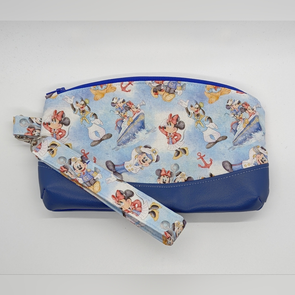 Disney Cruise Line DCL Inspired Cosmetic Wristlet Handma…